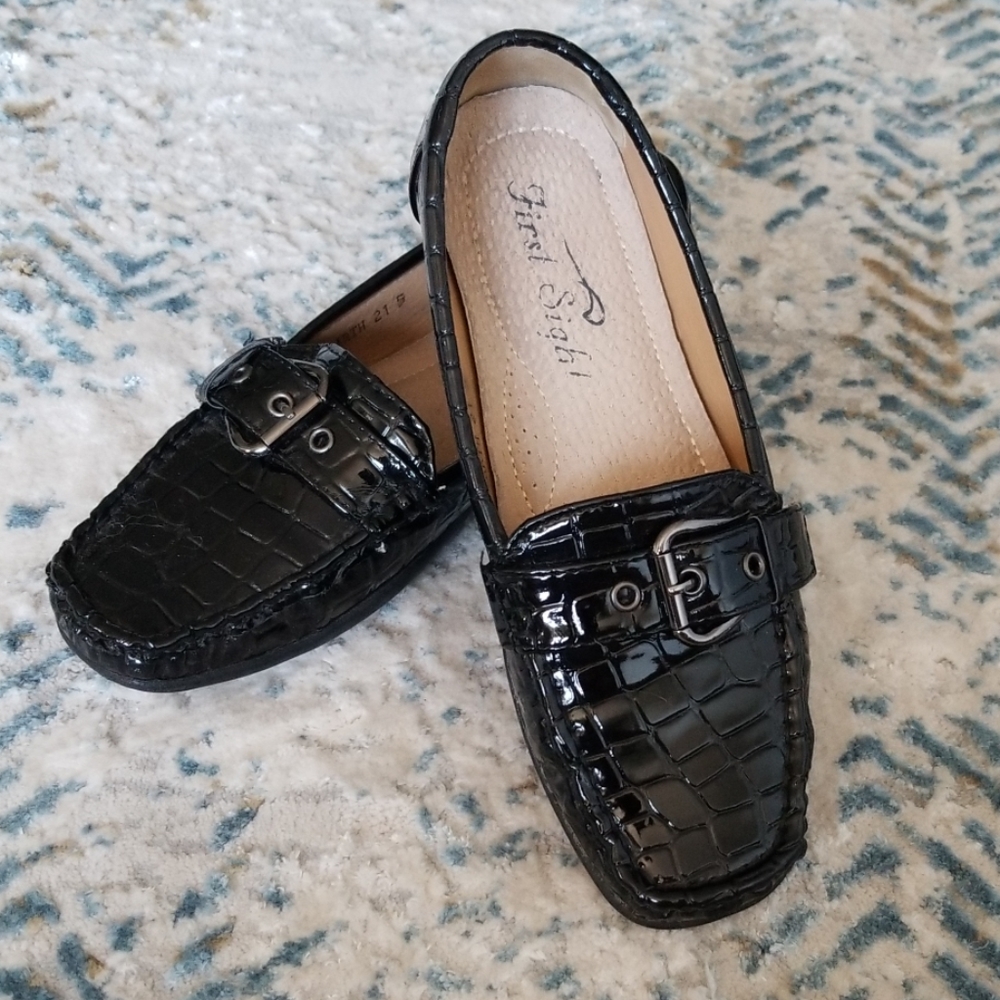 Black Patent Leather Flats